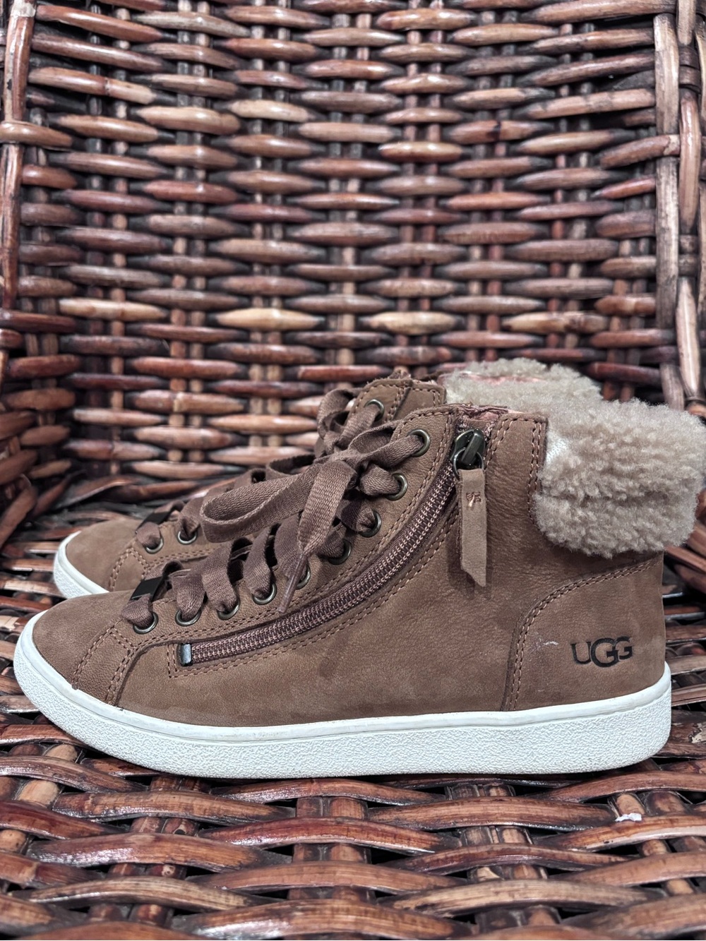 UGG Brown Suede Lace-Up Shearling Trim Sneakers in size 6.5